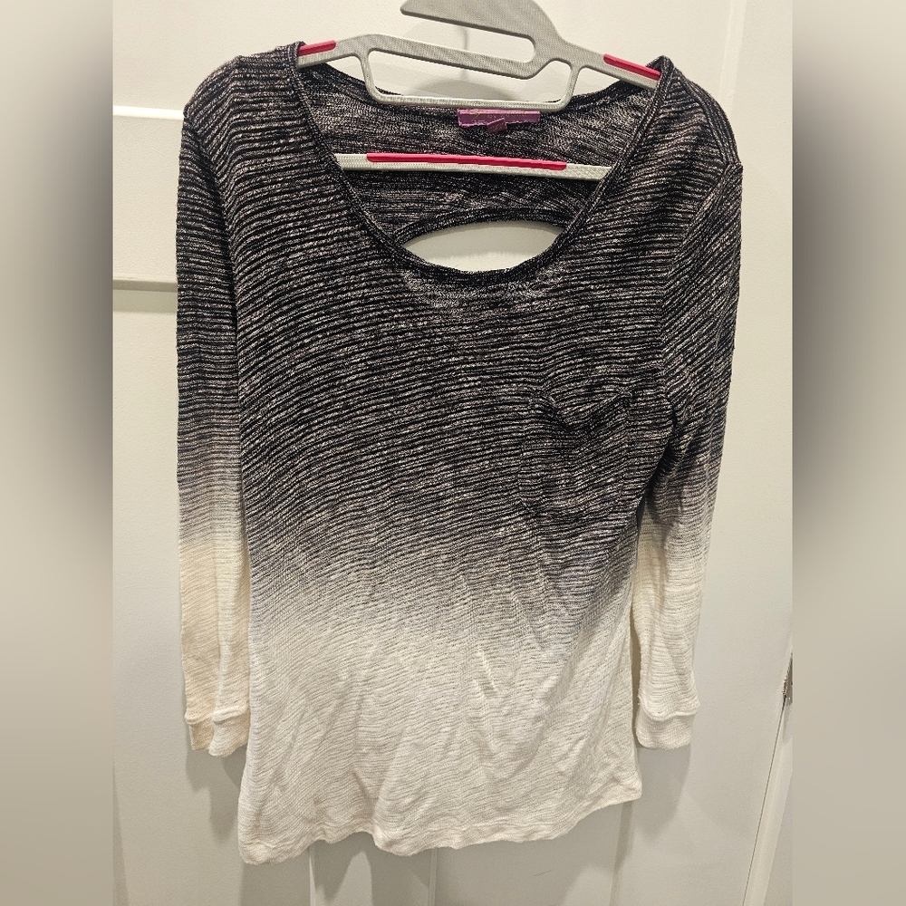 Z by Zobha Ombre Long Sleeve Top Women’s M Black White Gradient Open Back